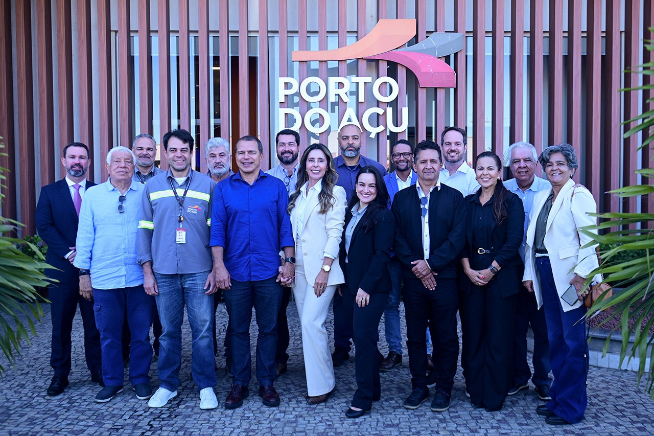 Frederico Paes visita Porto do Açu e destaca geração de empregos para Campos e região